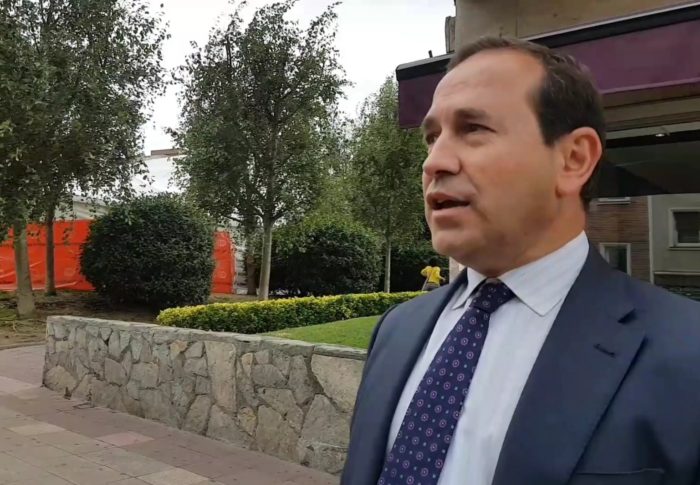 Andrade pide crear la Ordenanza del botellón para acabar con los ruidos y suciedad que provoca su práctica